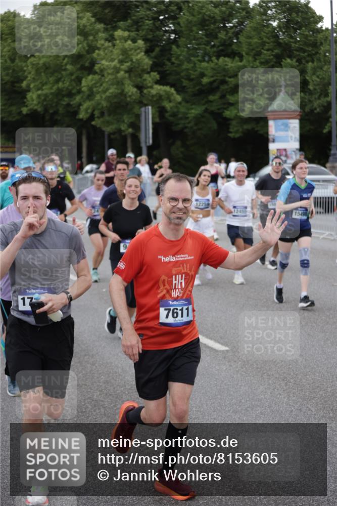 29.06.2025 - hella hamburg halbmarathon Jannik Wohlers http://msf.ph/oto/8153605 29.06.2025 10:53:09 Lombardsbrücke 1340, 1709, 1900, 1906, 1984, 2065, 2429, 3226, 4595, 5562, 5815, 5857, 6041, 6044, 6306, 6913, 6996, 7039, 7068, 7537, 7611, 7876, 7890, 8189, 8212, 8515, 8906, 9077, 9456, 9531, 9685, 9785, 10175, 11489, 11914, 12068, 12082, 12259, 12280, 12459, 13072, 13316, 13351, 14065, 14419, 14927, 15118, 15292, 15498, 15804, 15821, 15822, 16979, 17236, 17709, 18057, 18059, 18079, 18083, 18144, 18523, 18532, 18593, 18609 meine-sportfotos.de