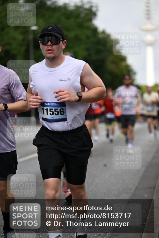 29.06.2025 - hella hamburg halbmarathon Dr. Thomas Lammeyer http://msf.ph/oto/8153717 29.06.2025 10:07:48 Kennedybrücke 1885, 2594, 2683, 2759, 3001, 4095, 4307, 4511, 4587, 5384, 5396, 5464, 5613, 6217, 6391, 6453, 7006, 7277, 7278, 7279, 7306, 7935, 8469, 8484, 8614, 9453, 9899, 10389, 11402 meine-sportfotos.de
