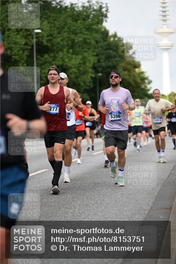29.06.2025 - hella hamburg halbmarathon Dr. Thomas Lammeyer http://msf.ph/oto/8153751 29.06.2025 10:07:49 Kennedybrücke 1885, 2594, 2683, 2759, 4095, 4307, 4511, 4587, 5384, 5396, 5464, 5613, 6391, 6453, 7006, 7277, 7278, 7279, 7306, 7935, 8469, 8484, 8614, 9453, 9899, 10389, 11402 meine-sportfotos.de