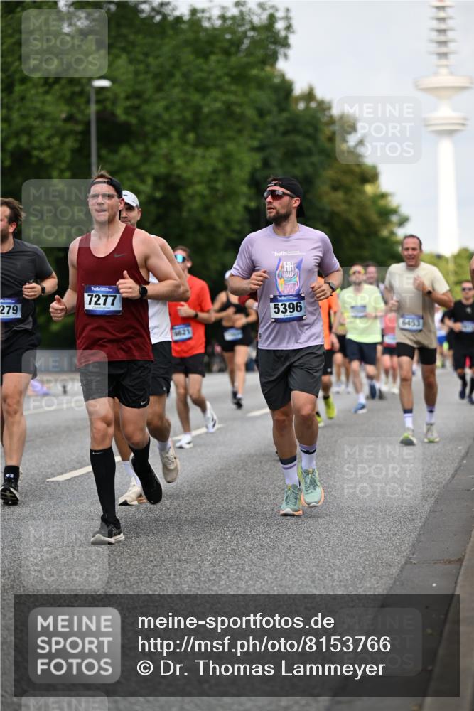 29.06.2025 - hella hamburg halbmarathon Dr. Thomas Lammeyer http://msf.ph/oto/8153766 29.06.2025 10:07:50 Kennedybrücke 1450, 1885, 2594, 2683, 2759, 4095, 4307, 4511, 4587, 5384, 5396, 5464, 5613, 6391, 6453, 7006, 7277, 7278, 7279, 7306, 7935, 8422, 8423, 8469, 8484, 9453, 9899, 10389, 11402 meine-sportfotos.de