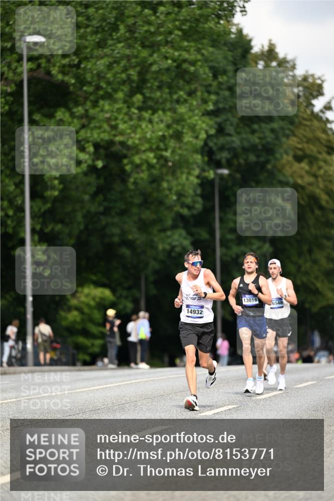 29.06.2025 - hella hamburg halbmarathon Dr. Thomas Lammeyer http://msf.ph/oto/8153771 29.06.2025 09:42:21 Kennedybrücke 4524, 6699, 11342 meine-sportfotos.de