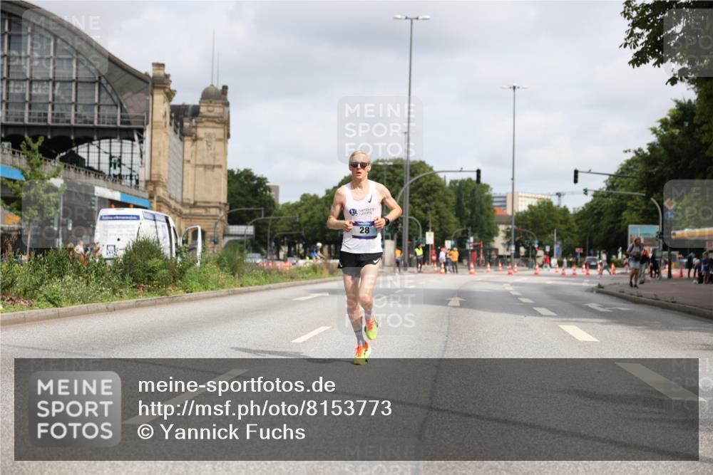 29.06.2025 - hella hamburg halbmarathon Yannick Fuchs http://msf.ph/oto/8153773 29.06.2025 10:08:29 20KM 28 meine-sportfotos.de