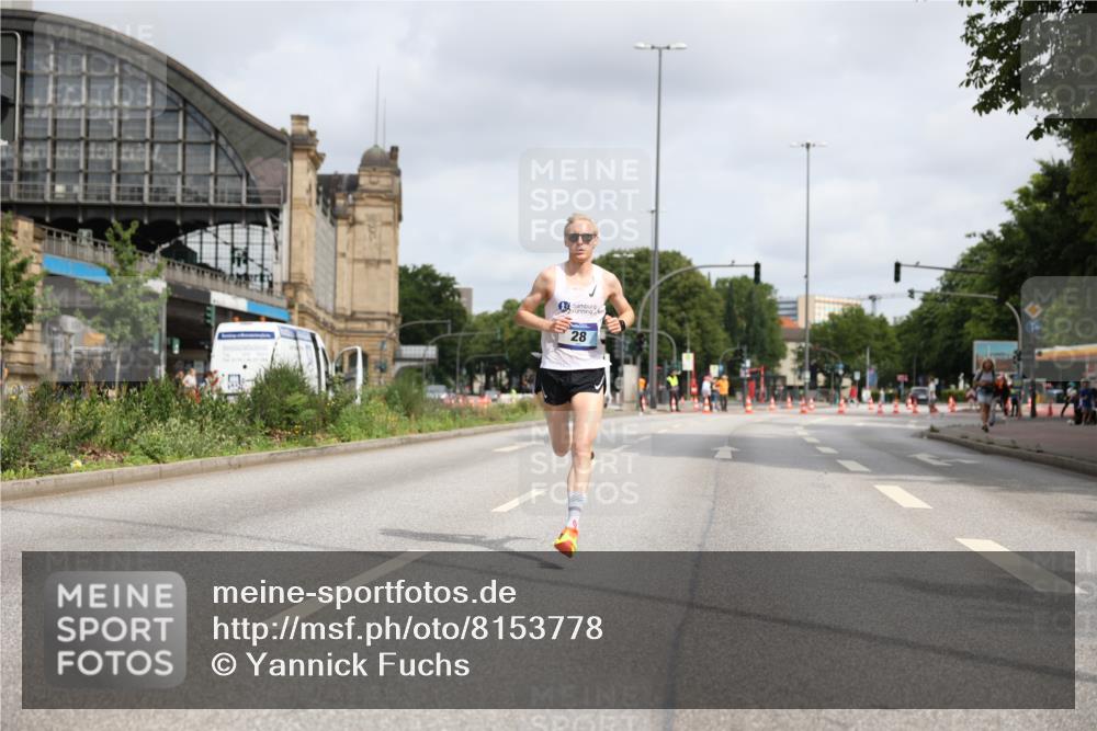 29.06.2025 - hella hamburg halbmarathon Yannick Fuchs http://msf.ph/oto/8153778 29.06.2025 10:08:29 20KM 28 meine-sportfotos.de