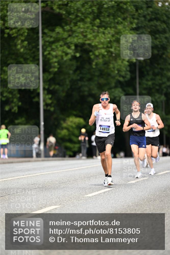 29.06.2025 - hella hamburg halbmarathon Dr. Thomas Lammeyer http://msf.ph/oto/8153805 29.06.2025 09:42:22 Kennedybrücke 4524, 6699, 11342 meine-sportfotos.de