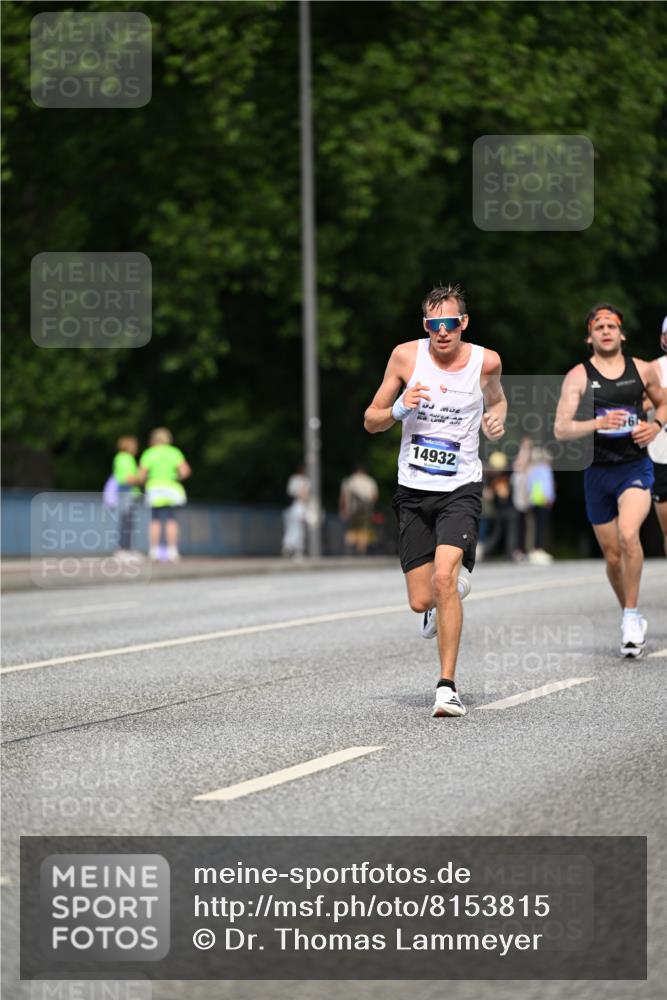 29.06.2025 - hella hamburg halbmarathon Dr. Thomas Lammeyer http://msf.ph/oto/8153815 29.06.2025 09:42:22 Kennedybrücke 4524, 6699, 11342 meine-sportfotos.de