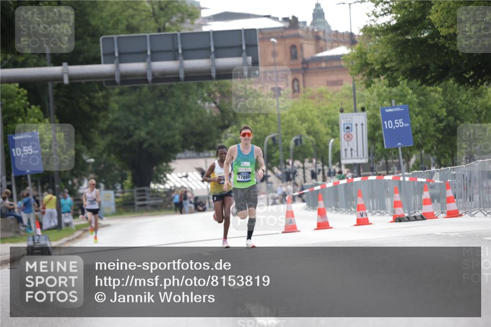 29.06.2025 - hella hamburg halbmarathon Jannik Wohlers http://msf.ph/oto/8153819 29.06.2025 09:35:08 Lombardsbrücke 36, 39 meine-sportfotos.de