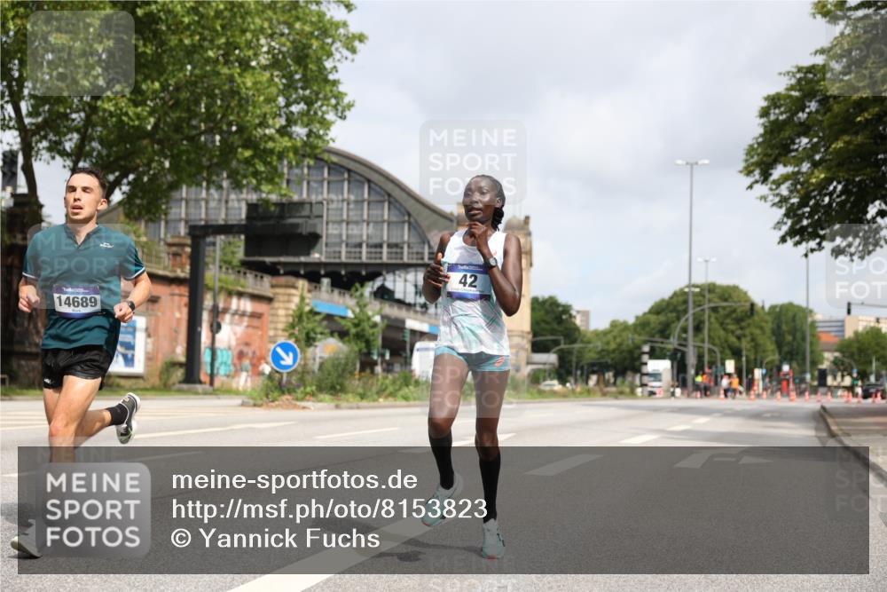29.06.2025 - hella hamburg halbmarathon Yannick Fuchs http://msf.ph/oto/8153823 29.06.2025 10:09:51 20KM 31, 42, 14689 meine-sportfotos.de