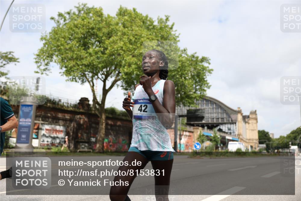 29.06.2025 - hella hamburg halbmarathon Yannick Fuchs http://msf.ph/oto/8153831 29.06.2025 10:09:51 20KM 31, 42, 14689 meine-sportfotos.de