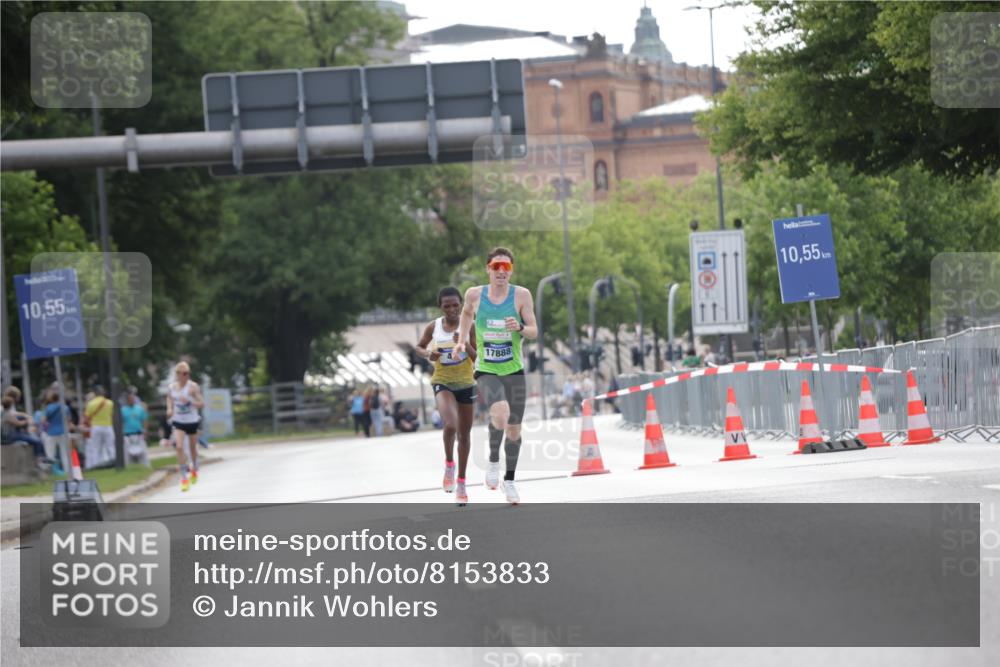 29.06.2025 - hella hamburg halbmarathon Jannik Wohlers http://msf.ph/oto/8153833 29.06.2025 09:35:08 Lombardsbrücke 36, 39 meine-sportfotos.de