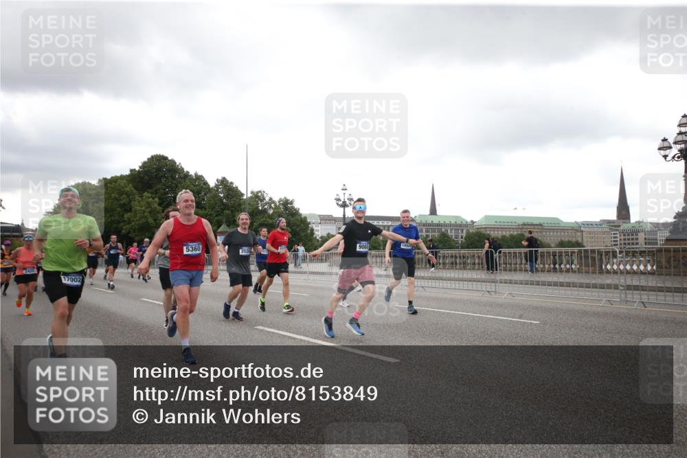 29.06.2025 - hella hamburg halbmarathon Jannik Wohlers http://msf.ph/oto/8153849 29.06.2025 10:52:10 Lombardsbrücke 1369, 1826, 2362, 2420, 2528, 2983, 3140, 3227, 4591, 5360, 6671, 7511, 7735, 7812, 9068, 9070, 9103, 9731, 10080, 10392, 10600, 10879, 10928, 11084, 11297, 12546, 12994, 13207, 13208, 13305, 13677, 14424, 14704, 14893, 14897, 15205, 15447, 15906, 16053, 16056, 16984, 17002, 17050, 17359, 17896, 18106, 18115, 18633, 18645, 18751, 18997, 19063, 19097 meine-sportfotos.de