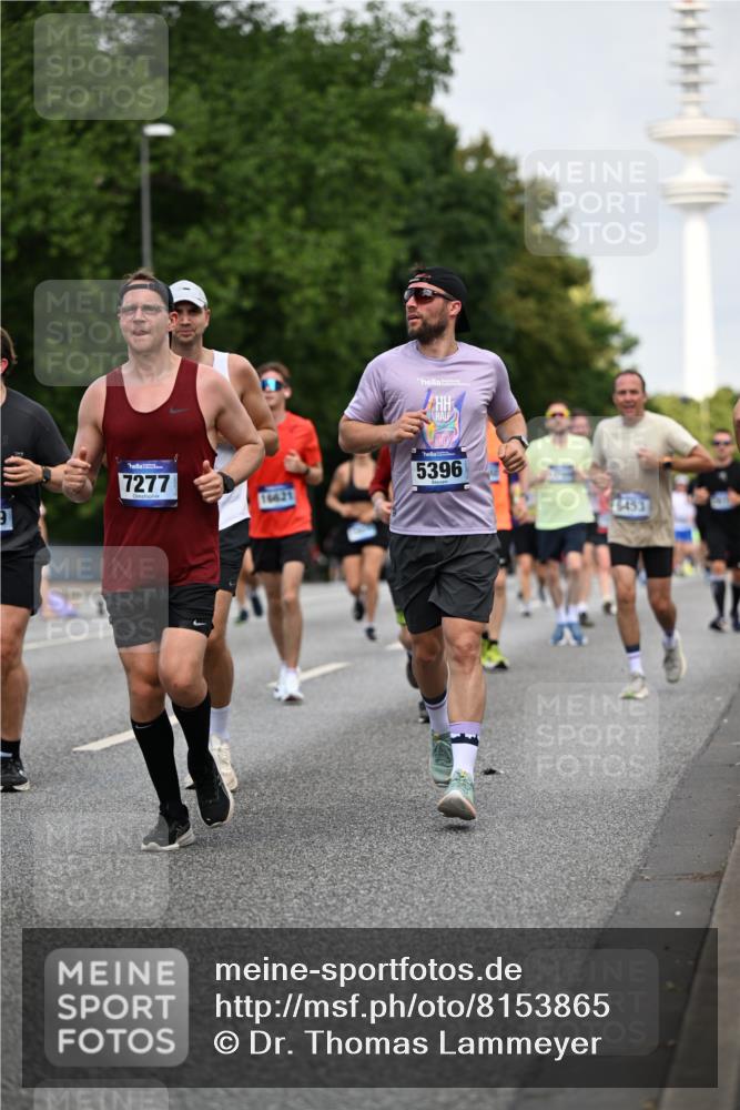 29.06.2025 - hella hamburg halbmarathon Dr. Thomas Lammeyer http://msf.ph/oto/8153865 29.06.2025 10:07:50 Kennedybrücke 1450, 1885, 2594, 2683, 2759, 4095, 4307, 4511, 4587, 5384, 5396, 5464, 5613, 6391, 6453, 7006, 7277, 7278, 7279, 7306, 7935, 8422, 8423, 8469, 8484, 9453, 9899, 10389, 11402 meine-sportfotos.de