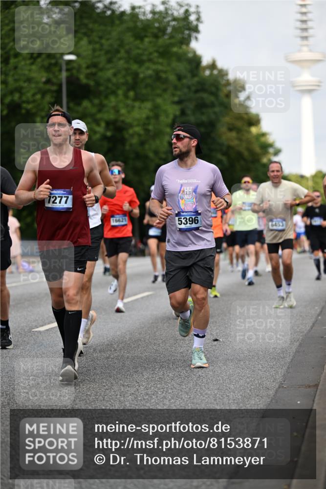 29.06.2025 - hella hamburg halbmarathon Dr. Thomas Lammeyer http://msf.ph/oto/8153871 29.06.2025 10:07:50 Kennedybrücke 1450, 1885, 2594, 2683, 2759, 4095, 4307, 4511, 4587, 5384, 5396, 5464, 5613, 6391, 6453, 7006, 7277, 7278, 7279, 7306, 7935, 8422, 8423, 8469, 8484, 9453, 9899, 10389, 11402 meine-sportfotos.de