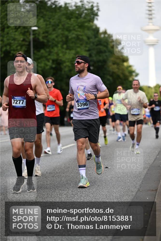 29.06.2025 - hella hamburg halbmarathon Dr. Thomas Lammeyer http://msf.ph/oto/8153881 29.06.2025 10:07:50 Kennedybrücke 1450, 1885, 2594, 2683, 2759, 4095, 4307, 4511, 4587, 5384, 5396, 5464, 5613, 6391, 6453, 7006, 7277, 7278, 7279, 7306, 7935, 8422, 8423, 8469, 8484, 9453, 9899, 10389, 11402 meine-sportfotos.de