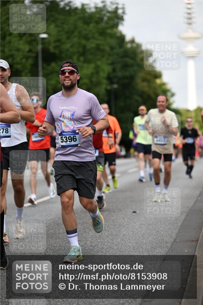 29.06.2025 - hella hamburg halbmarathon Dr. Thomas Lammeyer http://msf.ph/oto/8153908 29.06.2025 10:07:51 Kennedybrücke 1450, 1885, 2594, 2683, 2759, 4095, 4307, 4511, 4587, 5058, 5384, 5396, 5464, 5613, 6391, 6453, 7006, 7277, 7278, 7279, 7306, 7935, 8421, 8422, 8423, 8469, 8484, 9453, 9899, 10389, 11402 meine-sportfotos.de