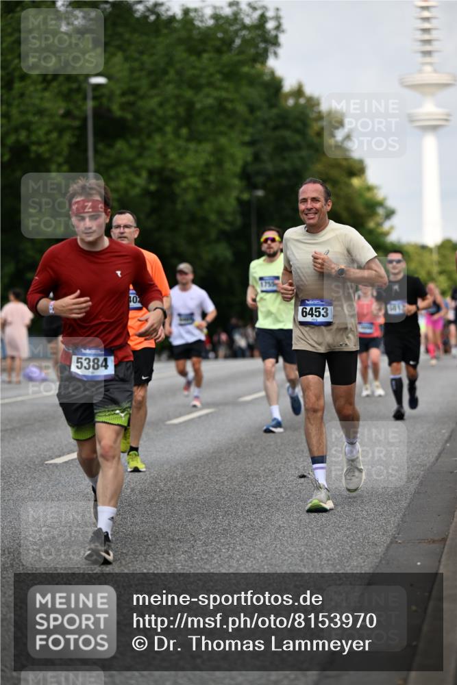 29.06.2025 - hella hamburg halbmarathon Dr. Thomas Lammeyer http://msf.ph/oto/8153970 29.06.2025 10:07:52 Kennedybrücke 1450, 1885, 2594, 2683, 2759, 4095, 4307, 4511, 4587, 5058, 5384, 5396, 5464, 5613, 6142, 6391, 6453, 7006, 7277, 7278, 7279, 7306, 7935, 8421, 8422, 8423, 8469, 8484, 9453, 9899, 10389, 11402 meine-sportfotos.de