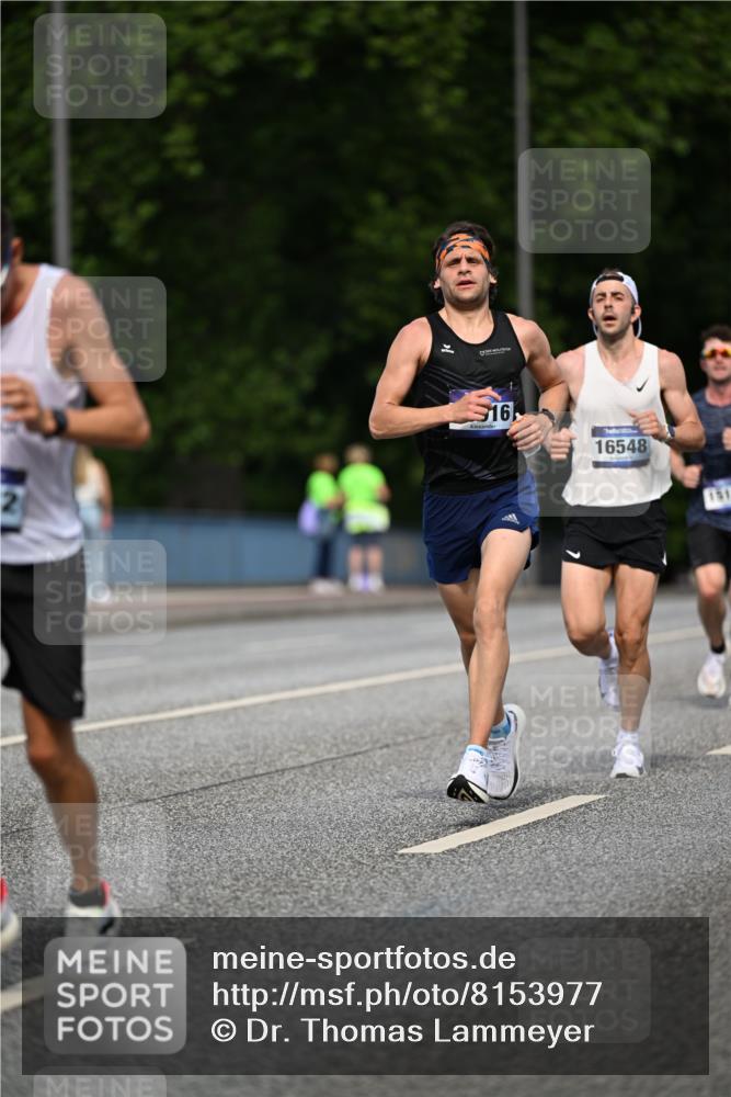 29.06.2025 - hella hamburg halbmarathon Dr. Thomas Lammeyer http://msf.ph/oto/8153977 29.06.2025 09:42:25 Kennedybrücke 4524, 6699, 11342 meine-sportfotos.de