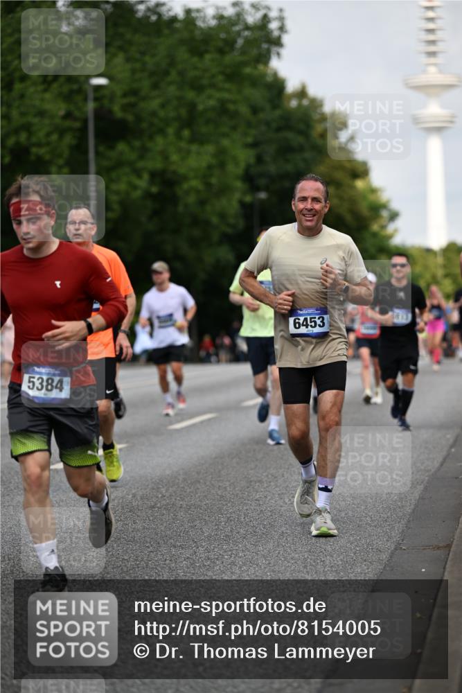 29.06.2025 - hella hamburg halbmarathon Dr. Thomas Lammeyer http://msf.ph/oto/8154005 29.06.2025 10:07:53 Kennedybrücke 1450, 1885, 2594, 2683, 2759, 4095, 4307, 4511, 4587, 5058, 5384, 5396, 5464, 5613, 6142, 6391, 6453, 7006, 7277, 7278, 7279, 7306, 7935, 8177, 8421, 8422, 8423, 8469, 8484, 9453, 9899, 10389, 11402 meine-sportfotos.de