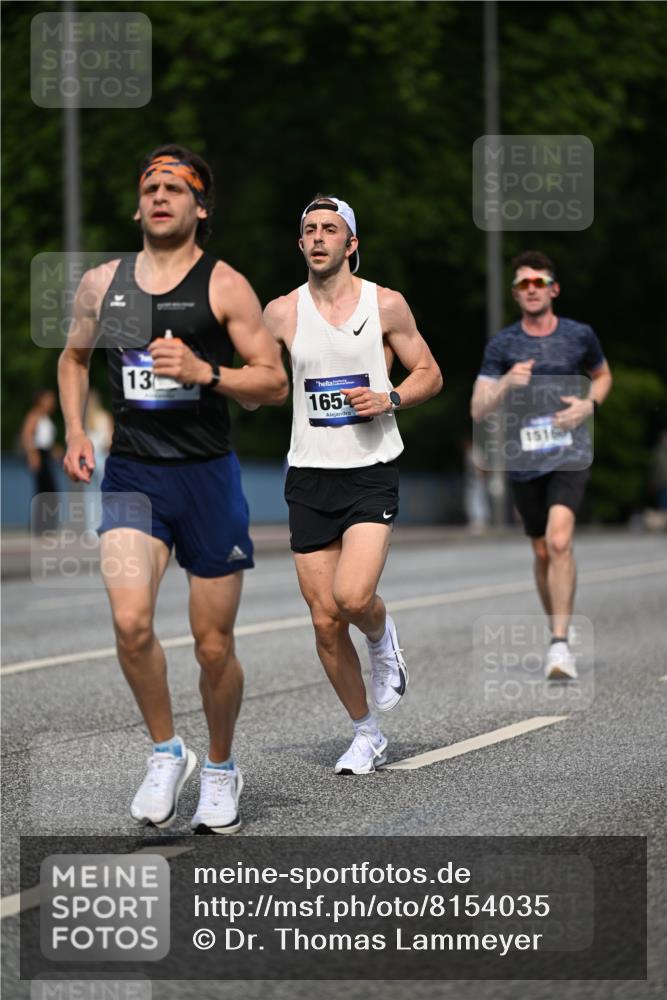 29.06.2025 - hella hamburg halbmarathon Dr. Thomas Lammeyer http://msf.ph/oto/8154035 29.06.2025 09:42:26 Kennedybrücke 51, 4524, 6699, 11342 meine-sportfotos.de