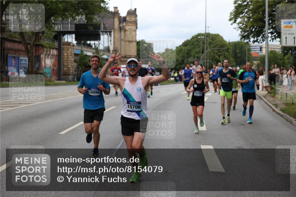 29.06.2025 - hella hamburg halbmarathon Yannick Fuchs http://msf.ph/oto/8154079 29.06.2025 10:37:51 20KM 3109, 3116, 3124, 3146, 3437, 3697, 3928, 4080, 4318, 6495, 7026, 7185, 7508, 7635, 8664, 9114, 10099, 10237, 10251, 10493, 11778, 12153, 12623, 12657, 12723, 12776, 13348, 13398, 13807, 13897, 14201, 14210, 14484, 14849, 15383, 15706, 15921, 15932, 16105, 16314, 16338, 16648, 16997, 17391, 17403, 18274, 18449, 18775, 19009, 19038, 19051, 19090, 19229 meine-sportfotos.de