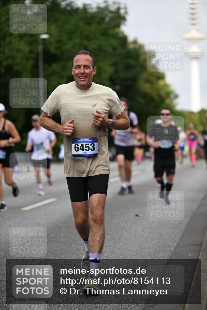 29.06.2025 - hella hamburg halbmarathon Dr. Thomas Lammeyer http://msf.ph/oto/8154113 29.06.2025 10:07:54 Kennedybrücke 1450, 2277, 2594, 2683, 4095, 4307, 4511, 4587, 5058, 5384, 5396, 5464, 5613, 6142, 6391, 6453, 7006, 7277, 7278, 7279, 7306, 7935, 8177, 8421, 8422, 8423, 8469, 8484, 9899, 10389, 11402 meine-sportfotos.de
