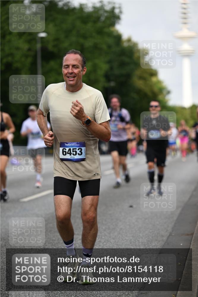 29.06.2025 - hella hamburg halbmarathon Dr. Thomas Lammeyer http://msf.ph/oto/8154118 29.06.2025 10:07:54 Kennedybrücke 1450, 2277, 2594, 2683, 4095, 4307, 4511, 4587, 5058, 5384, 5396, 5464, 5613, 6142, 6391, 6453, 7006, 7277, 7278, 7279, 7306, 7935, 8177, 8421, 8422, 8423, 8469, 8484, 9899, 10389, 11402 meine-sportfotos.de