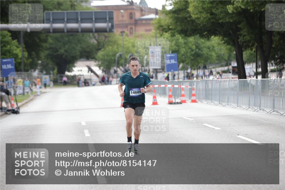 29.06.2025 - hella hamburg halbmarathon Jannik Wohlers http://msf.ph/oto/8154147 29.06.2025 09:35:28 Lombardsbrücke 28, 47, 14689, 17888 meine-sportfotos.de