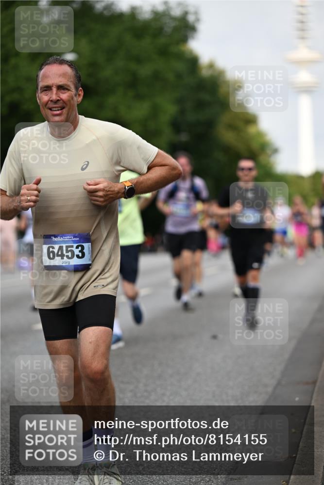 29.06.2025 - hella hamburg halbmarathon Dr. Thomas Lammeyer http://msf.ph/oto/8154155 29.06.2025 10:07:55 Kennedybrücke 1450, 2277, 2594, 2683, 4095, 4307, 4587, 5058, 5384, 5396, 5464, 5613, 6142, 6391, 6453, 7006, 7277, 7278, 7279, 7306, 7935, 8177, 8421, 8422, 8423, 8469, 8484, 9899, 10389, 11402 meine-sportfotos.de