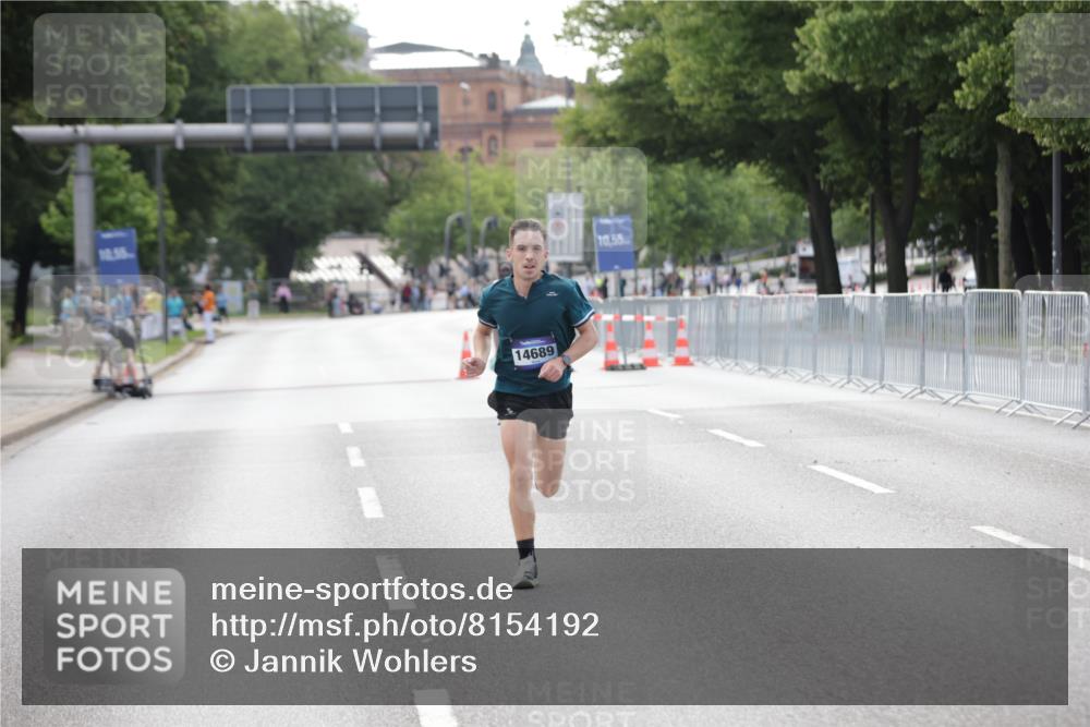 29.06.2025 - hella hamburg halbmarathon Jannik Wohlers http://msf.ph/oto/8154192 29.06.2025 09:35:29 Lombardsbrücke 28, 47, 14689, 17888 meine-sportfotos.de