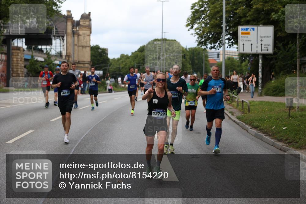 29.06.2025 - hella hamburg halbmarathon Yannick Fuchs http://msf.ph/oto/8154220 29.06.2025 10:37:52 20KM 3109, 3116, 3124, 3146, 3437, 3697, 3928, 4080, 4318, 5506, 6495, 7026, 7185, 7451, 7508, 7635, 8664, 9114, 10099, 10237, 10251, 10493, 11778, 12153, 12623, 12657, 12723, 12776, 13348, 13398, 13807, 13897, 14201, 14210, 14484, 14690, 14849, 15383, 15706, 15932, 16105, 16314, 16338, 16648, 16997, 17391, 17403, 18274, 18449, 18775, 19009, 19038, 19051, 19090, 19229 meine-sportfotos.de