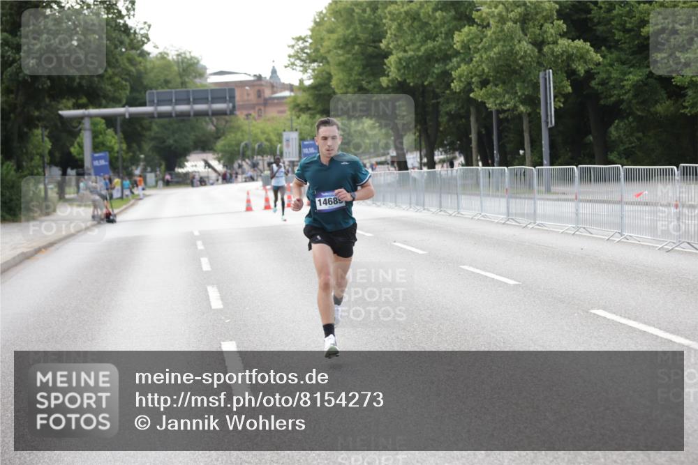 29.06.2025 - hella hamburg halbmarathon Jannik Wohlers http://msf.ph/oto/8154273 29.06.2025 09:35:30 Lombardsbrücke 28, 47, 14689, 17888 meine-sportfotos.de