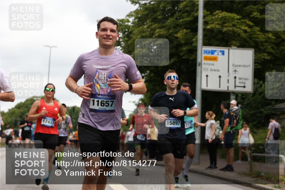 29.06.2025 - hella hamburg halbmarathon Yannick Fuchs http://msf.ph/oto/8154277 29.06.2025 10:57:48 20KM 1254, 1316, 1334, 1464, 2685, 4328, 5305, 5384, 7290, 8561, 9191, 10705, 10766, 11149, 11527, 11657, 11771, 12315, 12316, 12662, 13171, 13841, 14135, 14493, 15093, 15532, 15897, 16424, 16426, 16639, 16995, 17061, 17071, 17112, 17437, 17685, 17686, 17730, 17894, 18122, 18395, 18581, 18717 meine-sportfotos.de