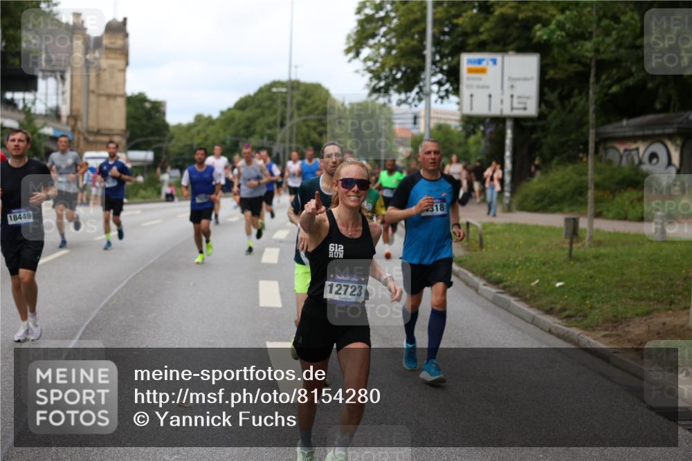 29.06.2025 - hella hamburg halbmarathon Yannick Fuchs http://msf.ph/oto/8154280 29.06.2025 10:37:53 20KM 3109, 3116, 3124, 3146, 3437, 3697, 3928, 4080, 4318, 5506, 6495, 7026, 7185, 7451, 7508, 7635, 8664, 9114, 10099, 10237, 10493, 11778, 12153, 12623, 12657, 12723, 12776, 13348, 13398, 13897, 14201, 14210, 14484, 14690, 14849, 15383, 15706, 15932, 16105, 16314, 16338, 16648, 16997, 17391, 17403, 18449, 18775, 19009, 19038, 19051, 19090, 19229 meine-sportfotos.de