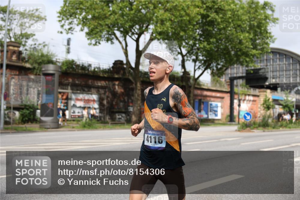 29.06.2025 - hella hamburg halbmarathon Yannick Fuchs http://msf.ph/oto/8154306 29.06.2025 10:13:05 20KM 4116, 18694 meine-sportfotos.de