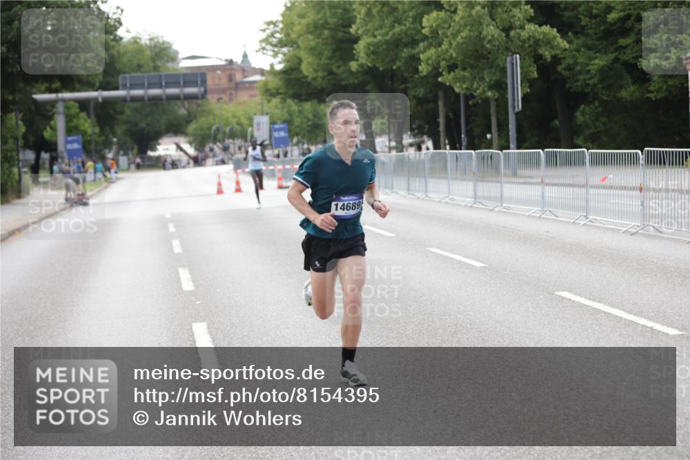 29.06.2025 - hella hamburg halbmarathon Jannik Wohlers http://msf.ph/oto/8154395 29.06.2025 09:35:31 Lombardsbrücke 28, 47, 14689, 17888 meine-sportfotos.de