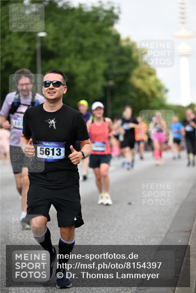 29.06.2025 - hella hamburg halbmarathon Dr. Thomas Lammeyer http://msf.ph/oto/8154397 29.06.2025 10:07:58 Kennedybrücke 1355, 1450, 2277, 2683, 4095, 4307, 4587, 4951, 5058, 5384, 5396, 5464, 5613, 6142, 6391, 6453, 7006, 7277, 7278, 7279, 7306, 7485, 8177, 8421, 8422, 8423, 8469, 8484, 9526, 9899, 10389, 11402 meine-sportfotos.de