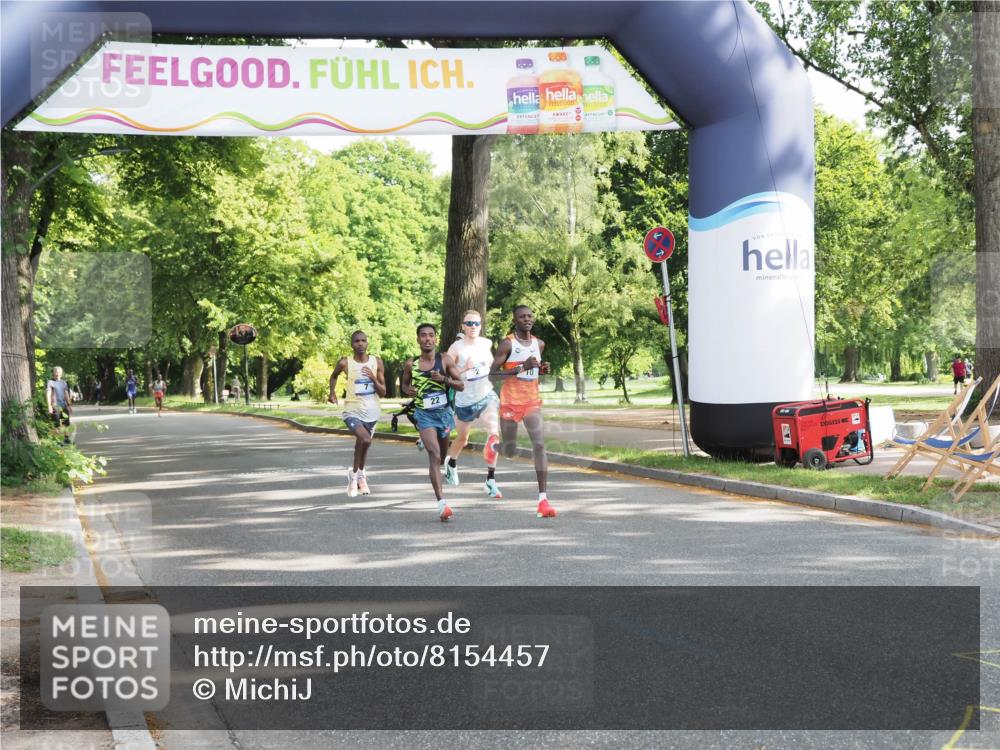 29.06.2025 - hella hamburg halbmarathon MichiJ http://msf.ph/oto/8154457 29.06.2025 09:55:12 Zwischen KM18-KM19 7 meine-sportfotos.de
