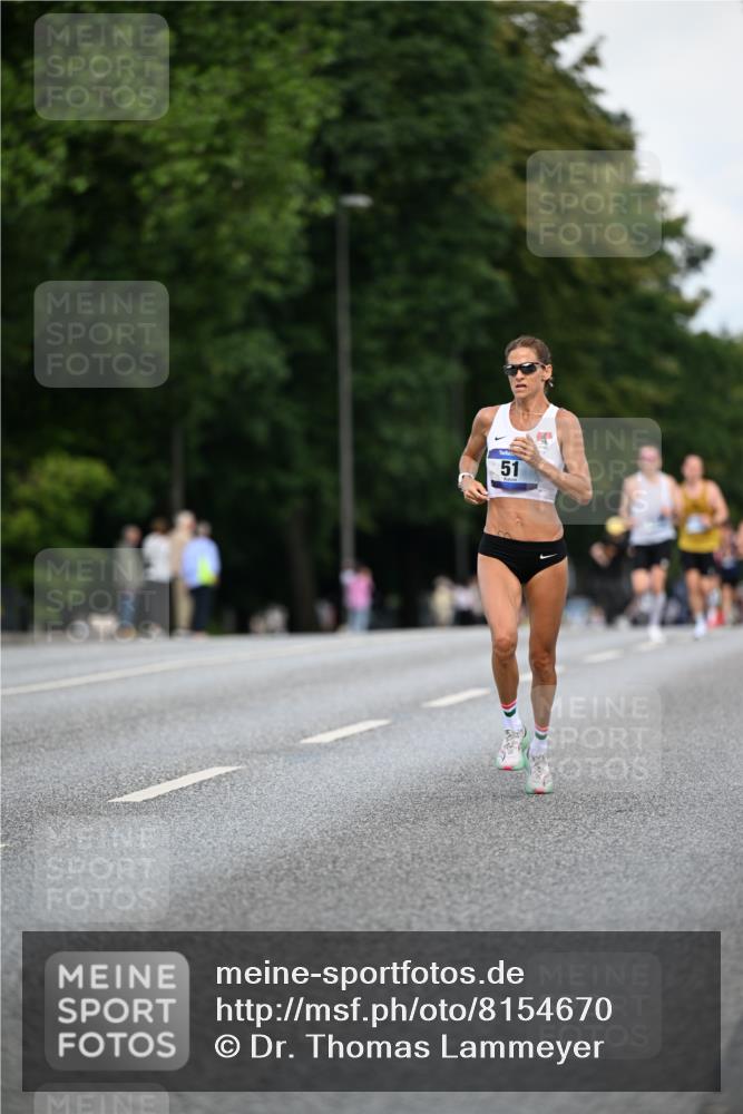 29.06.2025 - hella hamburg halbmarathon Dr. Thomas Lammeyer http://msf.ph/oto/8154670 29.06.2025 09:42:41 Kennedybrücke 51, 53, 6380, 6699, 11342 meine-sportfotos.de