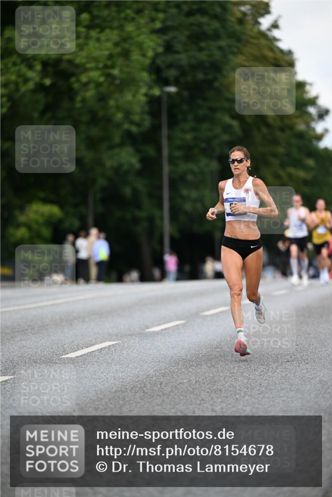 29.06.2025 - hella hamburg halbmarathon Dr. Thomas Lammeyer http://msf.ph/oto/8154678 29.06.2025 09:42:41 Kennedybrücke 51, 53, 6380, 6699, 11342 meine-sportfotos.de