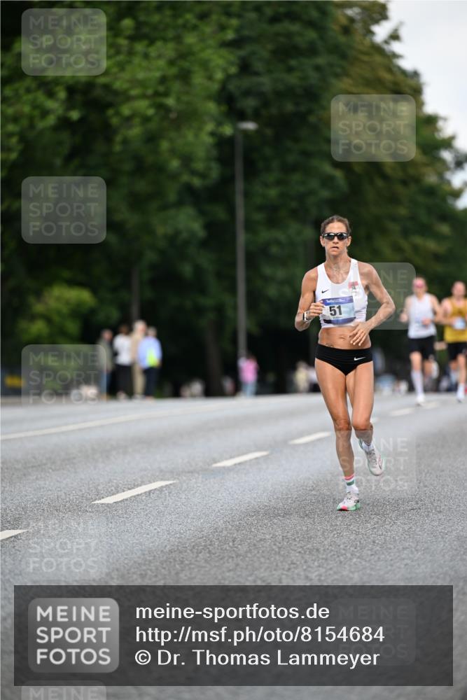 29.06.2025 - hella hamburg halbmarathon Dr. Thomas Lammeyer http://msf.ph/oto/8154684 29.06.2025 09:42:41 Kennedybrücke 51, 53, 6380, 6699, 11342 meine-sportfotos.de