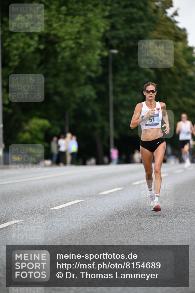 29.06.2025 - hella hamburg halbmarathon Dr. Thomas Lammeyer http://msf.ph/oto/8154689 29.06.2025 09:42:41 Kennedybrücke 51, 53, 6380, 6699, 11342 meine-sportfotos.de