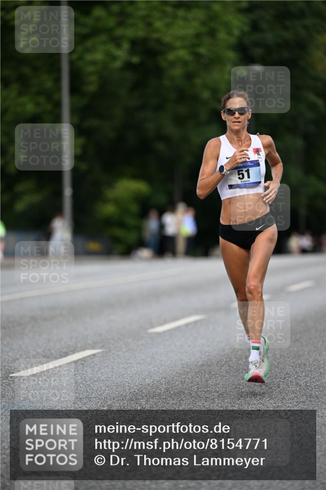 29.06.2025 - hella hamburg halbmarathon Dr. Thomas Lammeyer http://msf.ph/oto/8154771 29.06.2025 09:42:43 Kennedybrücke 51, 53, 6380, 6699, 11342 meine-sportfotos.de