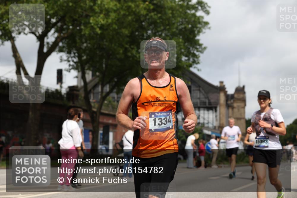 29.06.2025 - hella hamburg halbmarathon Yannick Fuchs http://msf.ph/oto/8154782 29.06.2025 10:58:02 20KM 1254, 1334, 1464, 2685, 2810, 4328, 7042, 7907, 8561, 8890, 9191, 11149, 12479, 13503, 13542, 13841, 14225, 14970, 15093, 15532, 15797, 16424, 16995, 17061, 17112, 17150, 17533, 17685, 17686, 17730, 18395, 18581, 18717 meine-sportfotos.de