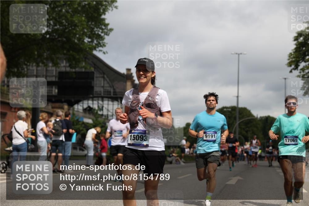 29.06.2025 - hella hamburg halbmarathon Yannick Fuchs http://msf.ph/oto/8154789 29.06.2025 10:58:02 20KM 1254, 1334, 1464, 2685, 2810, 4328, 7042, 7907, 8561, 8890, 9191, 11149, 12479, 13503, 13542, 13841, 14225, 14970, 15093, 15532, 15797, 16424, 16995, 17061, 17112, 17150, 17533, 17685, 17686, 17730, 18395, 18581, 18717 meine-sportfotos.de
