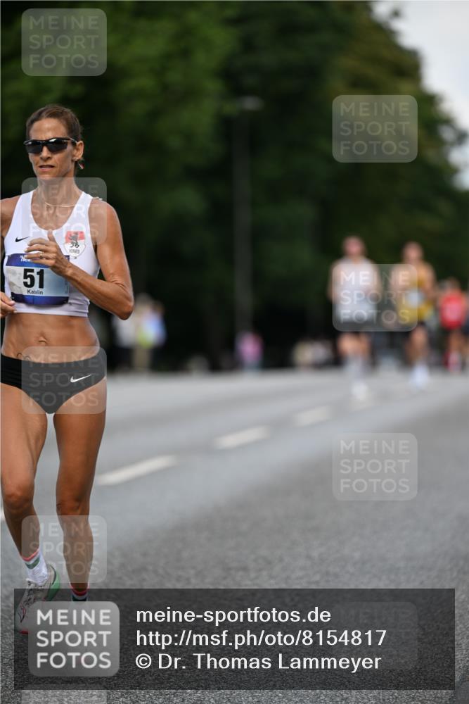 29.06.2025 - hella hamburg halbmarathon Dr. Thomas Lammeyer http://msf.ph/oto/8154817 29.06.2025 09:42:44 Kennedybrücke 51, 53, 3720, 6380, 6699, 11342 meine-sportfotos.de