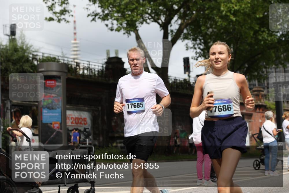 29.06.2025 - hella hamburg halbmarathon Yannick Fuchs http://msf.ph/oto/8154955 29.06.2025 10:58:05 20KM 1254, 1334, 1464, 2810, 3919, 4328, 7042, 7907, 8561, 8810, 8890, 9191, 11149, 12479, 13503, 13542, 13841, 14225, 14970, 15093, 15698, 15797, 16594, 16995, 17061, 17112, 17150, 17533, 17685, 17686, 17730, 18395, 18581 meine-sportfotos.de