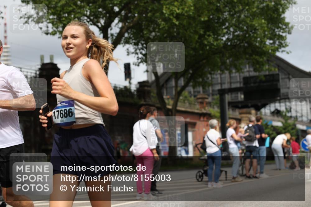 29.06.2025 - hella hamburg halbmarathon Yannick Fuchs http://msf.ph/oto/8155003 29.06.2025 10:58:06 20KM 1254, 1334, 1464, 2810, 3919, 7042, 7907, 8561, 8810, 8890, 9191, 11149, 12479, 13503, 13542, 13841, 14225, 14970, 15093, 15698, 15797, 16594, 16995, 17061, 17112, 17150, 17533, 17685, 17686, 17730, 18395, 18581 meine-sportfotos.de