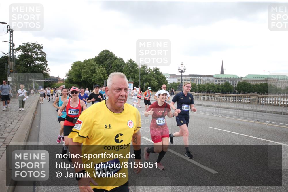 29.06.2025 - hella hamburg halbmarathon Jannik Wohlers http://msf.ph/oto/8155051 29.06.2025 10:53:36 Lombardsbrücke 1017, 1263, 1687, 1744, 1753, 1779, 1789, 2079, 2372, 2600, 2761, 2854, 3055, 3079, 3187, 3188, 3249, 3465, 3467, 3557, 4323, 4685, 4838, 5430, 5804, 5898, 5964, 6192, 6468, 6583, 6988, 7614, 8924, 9138, 9203, 9503, 9572, 11390, 11472, 11769, 11830, 12283, 12429, 12611, 13034, 13350, 13368, 13850, 14171, 14177, 14596, 14665, 15047, 15191, 15791, 16313, 16691, 16888, 16930, 17255, 17309, 17487, 17622, 18348, 18365, 18904, 19019 meine-sportfotos.de