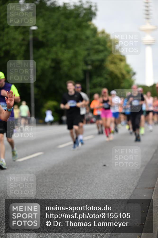 29.06.2025 - hella hamburg halbmarathon Dr. Thomas Lammeyer http://msf.ph/oto/8155105 29.06.2025 10:08:00 Kennedybrücke 1355, 1450, 2277, 2683, 2979, 4095, 4307, 4587, 4951, 5058, 5384, 5396, 5464, 5613, 6142, 6453, 7006, 7277, 7278, 7279, 7306, 7485, 8177, 8421, 8422, 8423, 8469, 8484, 9526, 9899, 10389, 11402 meine-sportfotos.de