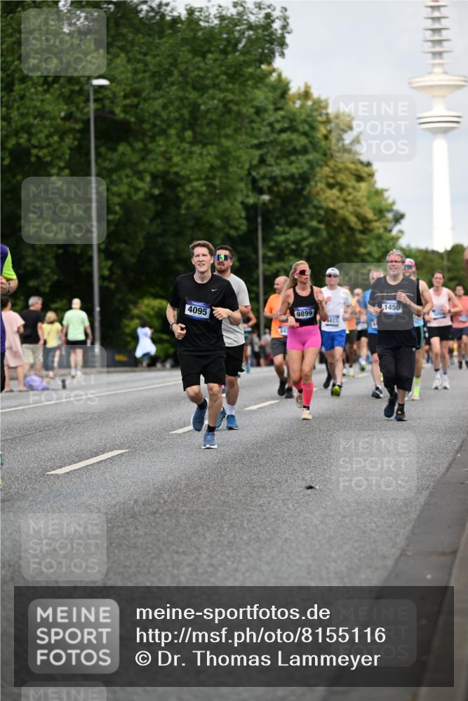 29.06.2025 - hella hamburg halbmarathon Dr. Thomas Lammeyer http://msf.ph/oto/8155116 29.06.2025 10:08:01 Kennedybrücke 1355, 1450, 2277, 2683, 2979, 4095, 4587, 4951, 5058, 5384, 5396, 5464, 5613, 6142, 6453, 7277, 7278, 7279, 7306, 7485, 8177, 8421, 8422, 8423, 8469, 8484, 9526, 9899, 10389, 11402 meine-sportfotos.de