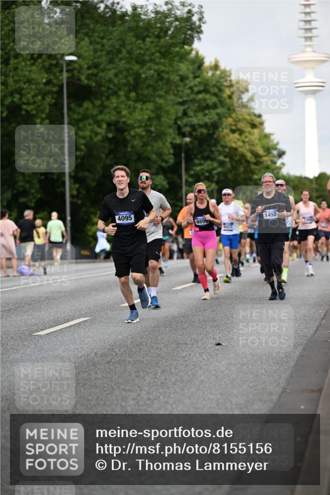 29.06.2025 - hella hamburg halbmarathon Dr. Thomas Lammeyer http://msf.ph/oto/8155156 29.06.2025 10:08:01 Kennedybrücke 1355, 1450, 2277, 2683, 2979, 4095, 4587, 4951, 5058, 5384, 5396, 5464, 5613, 6142, 6453, 7277, 7278, 7279, 7306, 7485, 8177, 8421, 8422, 8423, 8469, 8484, 9526, 9899, 10389, 11402 meine-sportfotos.de